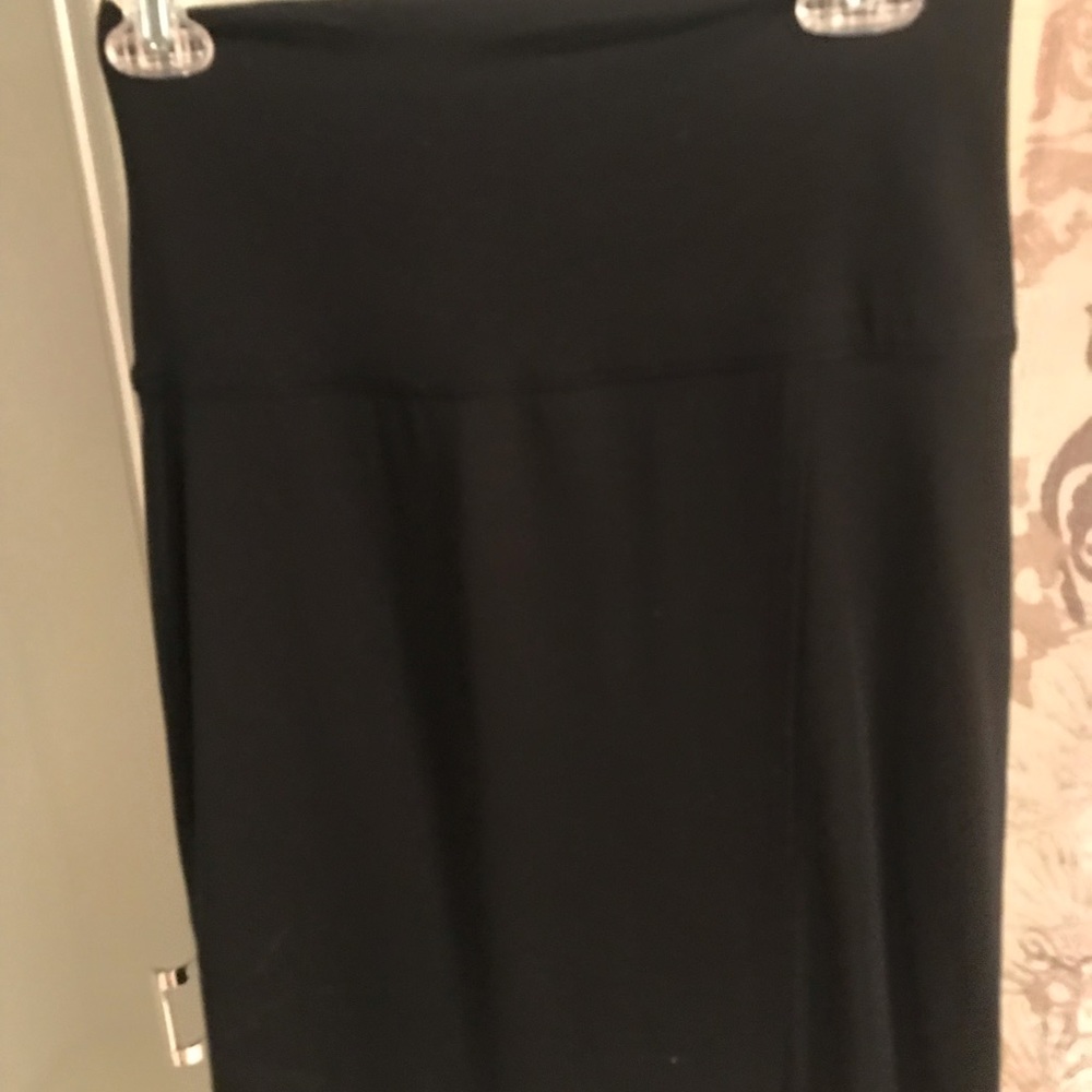 COPY - NWOT Athleta Black skirt